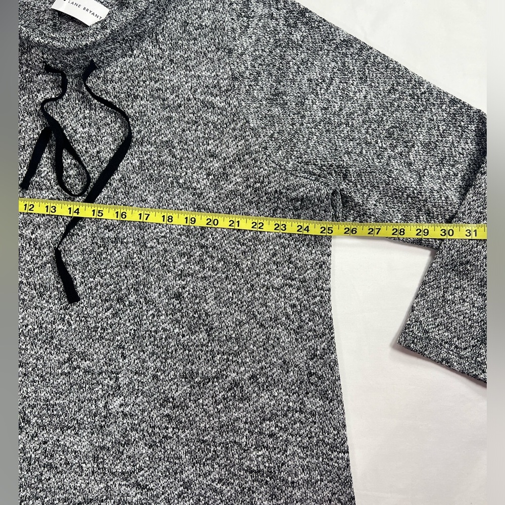 Lane Bryant Sweatshirt cowl neck boucle black white 18/20 Size NWT - Picture 7 of 8